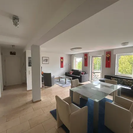 Grosszuegiges Design-apartment Nahe Koeln - Balkon Und Parkplatz דירה *