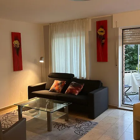 Grosszuegiges Design-apartment Nahe Koeln - Balkon Und Parkplatz *
