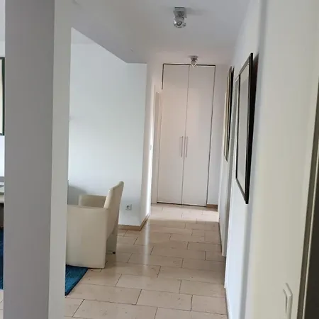 Grosszuegiges Design-apartment Nahe Koeln - Balkon Und Parkplatz شقة بولهايم